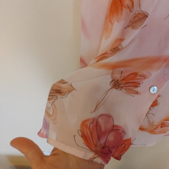 Dress Barn Size Medium M Sheer Floral Flower Pink Blouse Button Up Dressy - Picture 7 of 9